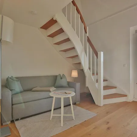 Haus Miramar Treffert 36 *